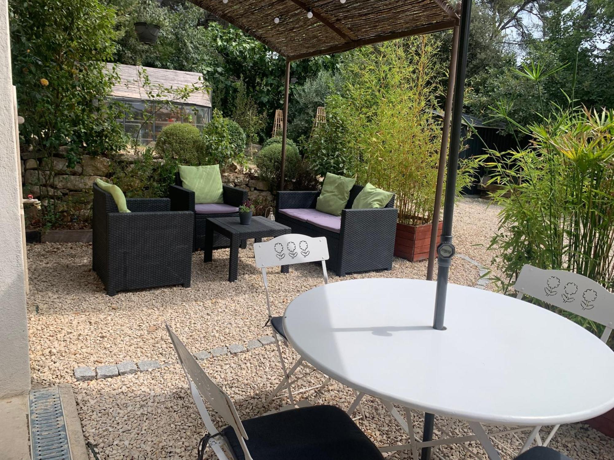 Maison D'Hotes Les Jardinettes En Luberon Villelaure Buitenkant foto